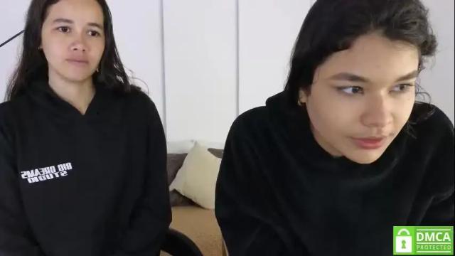 Image 2 of sexychanell_18 Stream on Chaturbate on 1 month ago