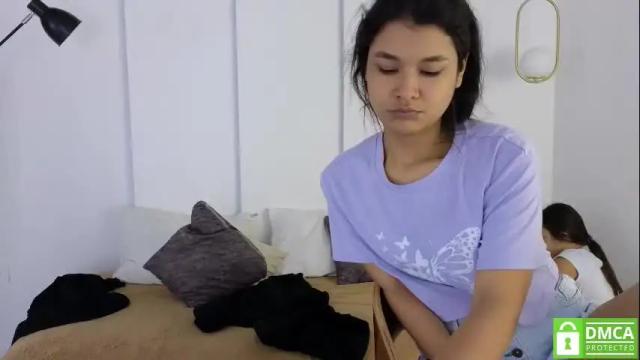 Image 2 of sexychanell_18 Stream on Chaturbate on 1 month ago