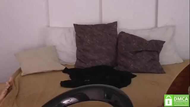 Image 8 of sexychanell_18 Stream on Chaturbate on 29 days ago