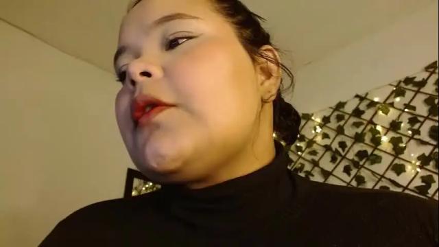 Image 3 of sexychubbyy Stream on Chaturbate on 22 days ago