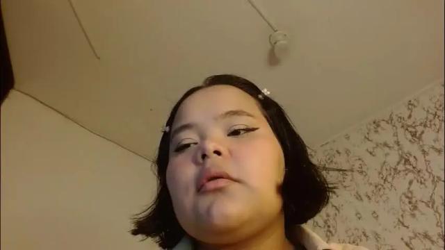 Image 3 of sexychubbyy Stream on Chaturbate on 22 days ago