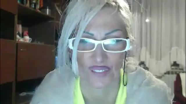 Image 2 of sexyeni Stream on Chaturbate on 4 months ago