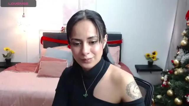 Image 6 of sexygemma_ Stream on Chaturbate on 18 months ago