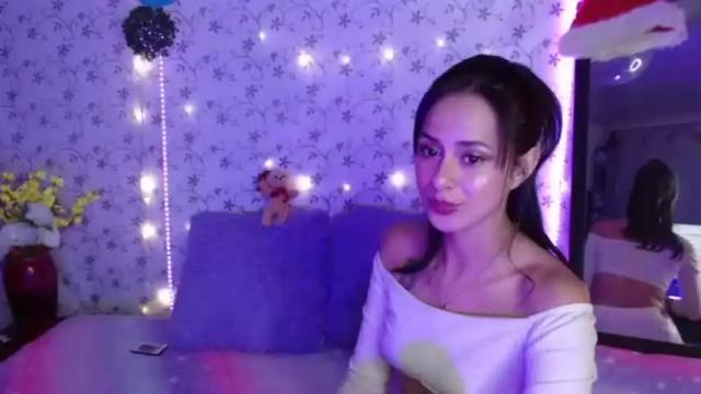 Image 3 of sexygemma_ Stream on Chaturbate on 18 months ago
