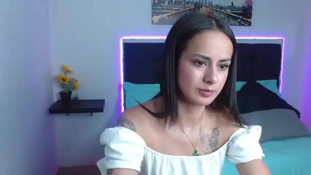 Image 3 of sexygemma_ Stream on Chaturbate on 17 months ago