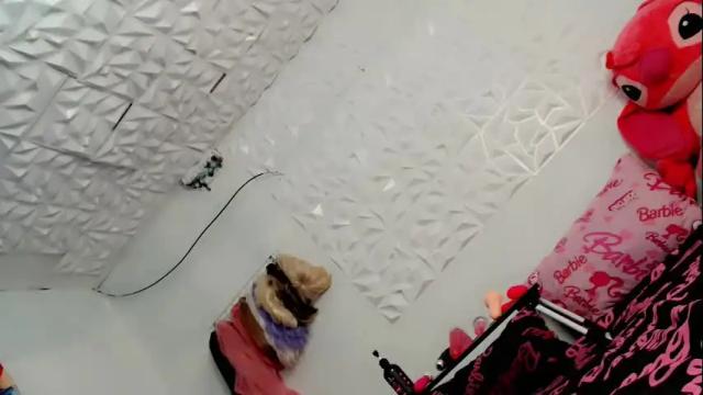 Image 2 of sexyhotbabe18 Stream on Chaturbate on 29 days ago