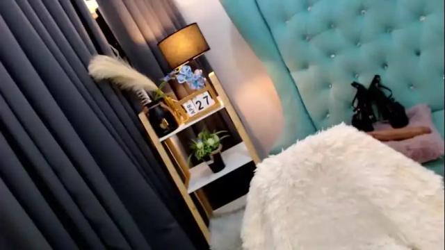 Image 7 of sexyjeanniecuntcums Stream on Chaturbate on 1 month ago