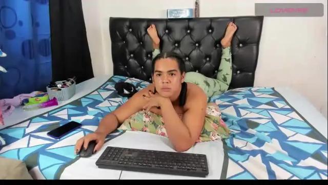Image 12 of sexykhloe Stream on Chaturbate on 15 days ago