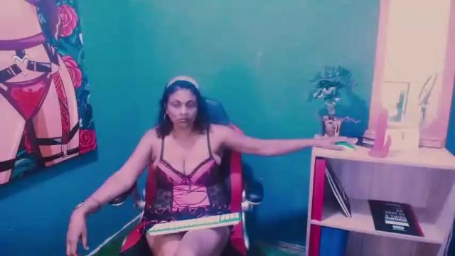 Image 3 of sexymaturemilf Stream on Chaturbate on 18 months ago