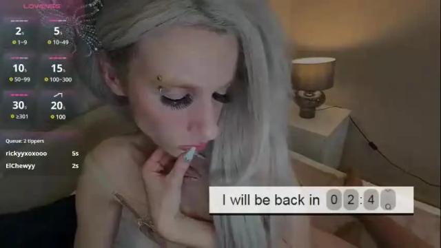 Image 12 of sexymiatrans Stream on Chaturbate on 16 days ago