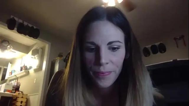 Image 8 of sexymilfnextdoor92 Stream on Chaturbate on 17 months ago