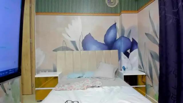 Image 4 of sexymillf4u Stream on Chaturbate on 12 months ago