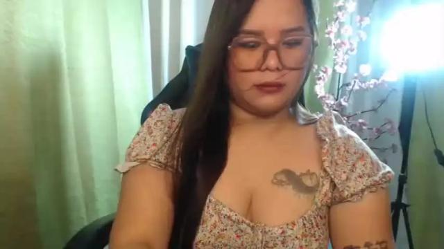 Image 10 of sexymom921302 Stream on Chaturbate on 16 months ago
