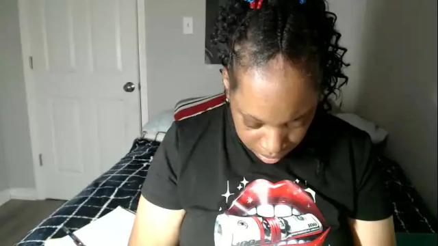 Image 3 of sexymona1218 Stream on Chaturbate on 3 months ago