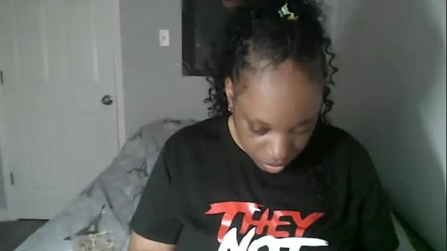 Image 11 of sexymona1218 Stream on Chaturbate on 3 months ago