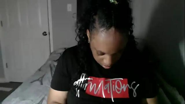 Image 7 of sexymona1218 Stream on Chaturbate on 3 months ago