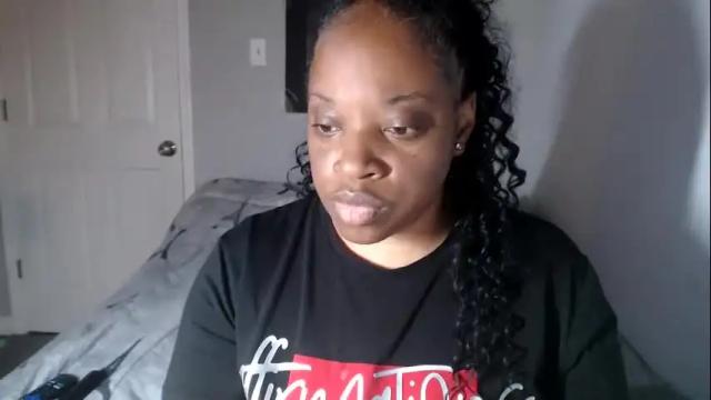 Image 12 of sexymona1218 Stream on Chaturbate on 3 months ago