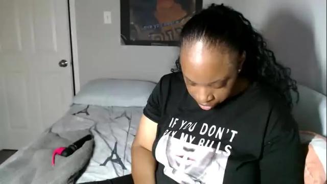 Image 3 of sexymona1218 Stream on Chaturbate on 2 months ago