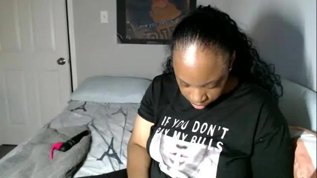 Image 4 of sexymona1218 Stream on Chaturbate on 2 months ago