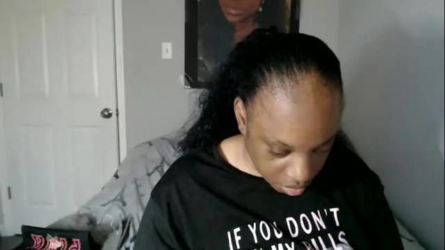 Image 4 of sexymona1218 Stream on Chaturbate on 2 months ago