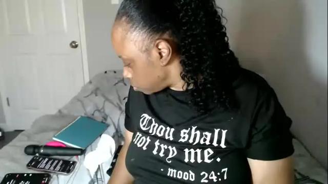 Image 2 of sexymona1218 Stream on Chaturbate on 2 months ago