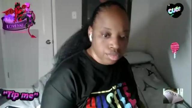 Image 11 of sexymona1218 Stream on Chaturbate on 1 month ago