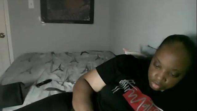 Image 12 of sexymona1218 Stream on Chaturbate on 1 month ago