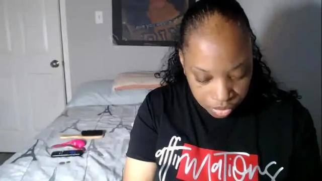 Image 2 of sexymona1218 Stream on Chaturbate on 1 month ago