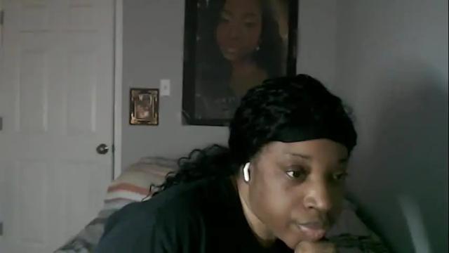 Image 11 of sexymona1218 Stream on Chaturbate on 1 month ago