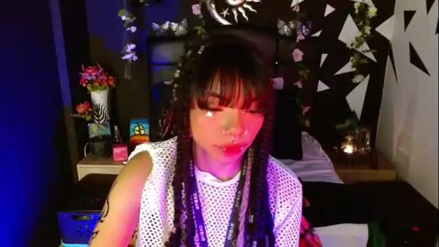 Image 2 of sexynaf Stream on Chaturbate on 21 days ago