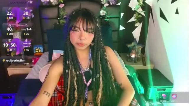Image 8 of sexynaf Stream on Chaturbate on 17 days ago