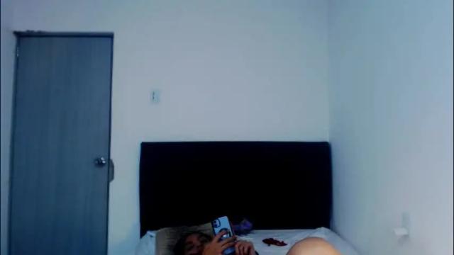 Image 2 of sexynatalia25 Stream on Chaturbate on 2 months ago