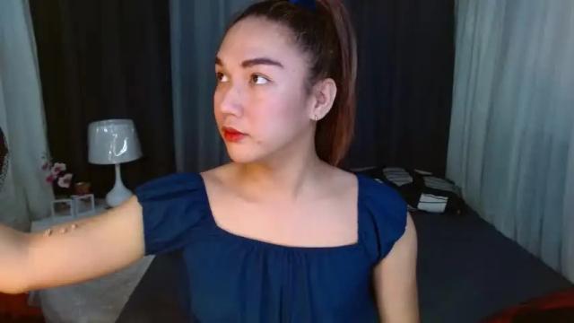 Image 8 of sexynaughty_samantha Stream on Chaturbate on 15 months ago