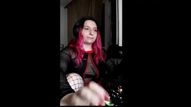 Image 7 of sexynuxiria Stream on Chaturbate on 19 months ago