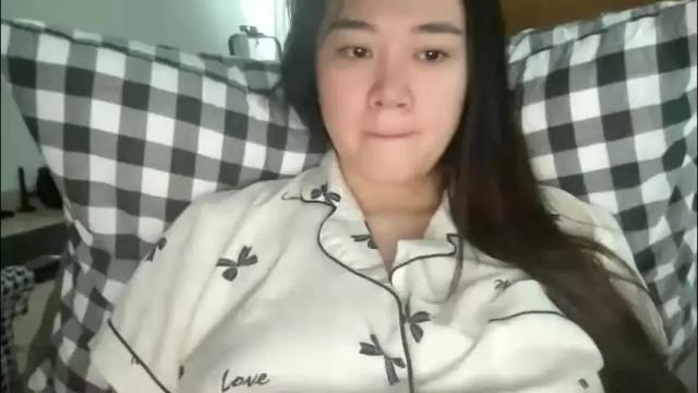 Image 12 of sexypenguin13 Stream on Chaturbate on 1 month ago