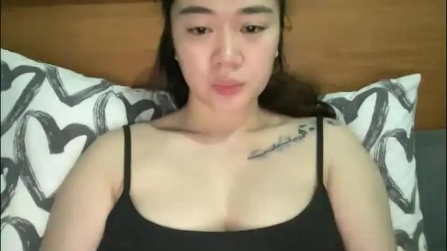 Image 2 of sexypenguin13 Stream on Chaturbate on 1 month ago