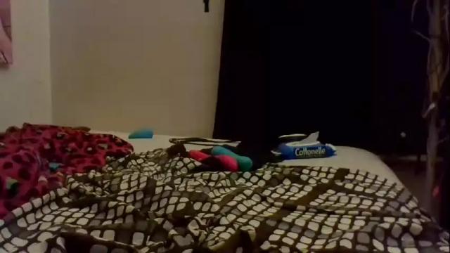 Image 11 of sexyred247365 Stream on Chaturbate on 18 months ago
