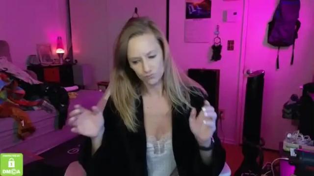 Image 4 of sexyscienceteacher90 Stream on Chaturbate on 14 months ago
