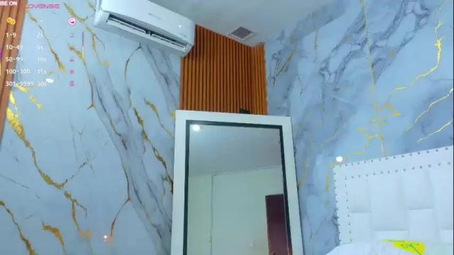 Image 10 of sexysister_ Stream on Chaturbate on 24 days ago