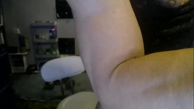 Image 2 of sexystrongcum Stream on Chaturbate on 1 month ago