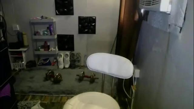 Image 3 of sexystrongcum Stream on Chaturbate on 1 month ago