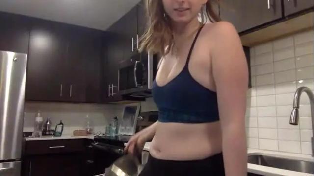 Image 10 of sexystudentxoxo Stream on Chaturbate on 17 months ago