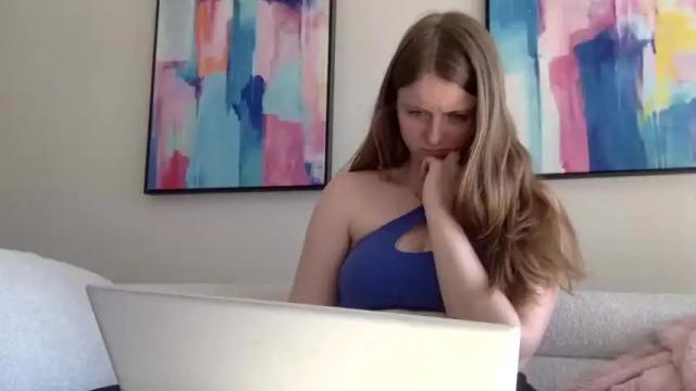 Image 12 of sexystudentxoxo Stream on Chaturbate on 14 months ago