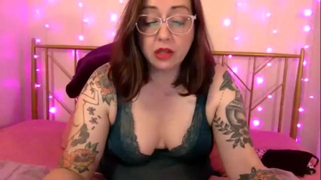 Image 8 of sexysweetsally Stream on Chaturbate on 13 months ago