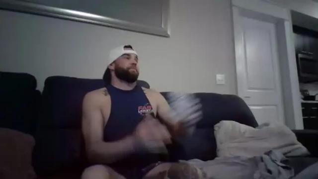 Image 12 of sexytexcouple Stream on Chaturbate on 23 months ago