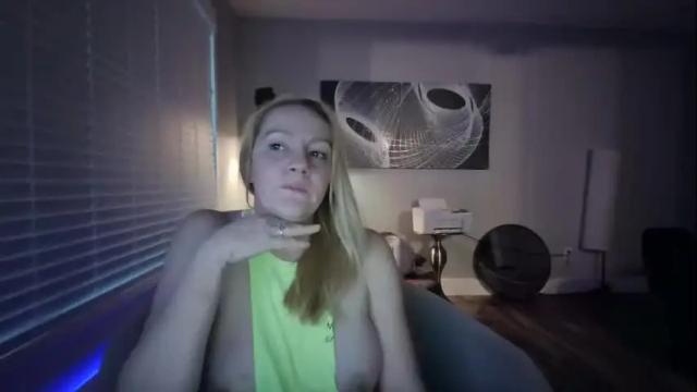 Image 11 of sexytexcouple Stream on Chaturbate on 16 months ago