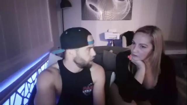 Image 2 of sexytexcouple Stream on Chaturbate on 16 months ago
