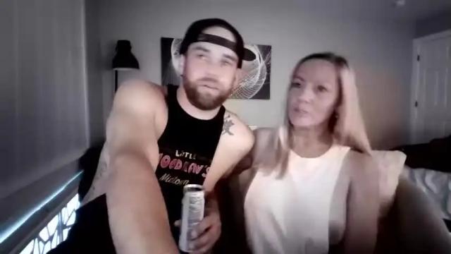 Image 4 of sexytexcouple Stream on Chaturbate on 14 months ago