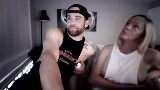 Image 8 of sexytexcouple Stream on Chaturbate on 14 months ago