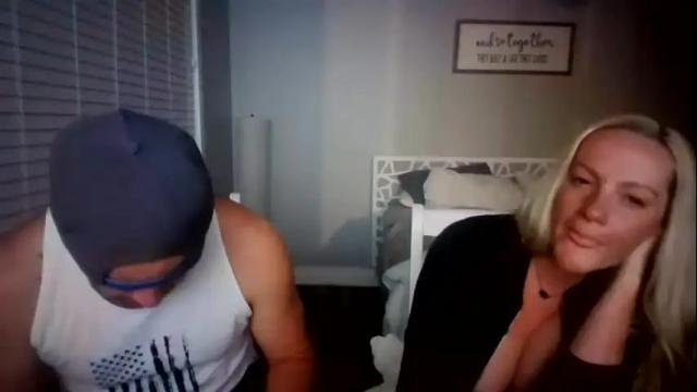 Image 8 of sexytexcouple Stream on Chaturbate on 3 months ago